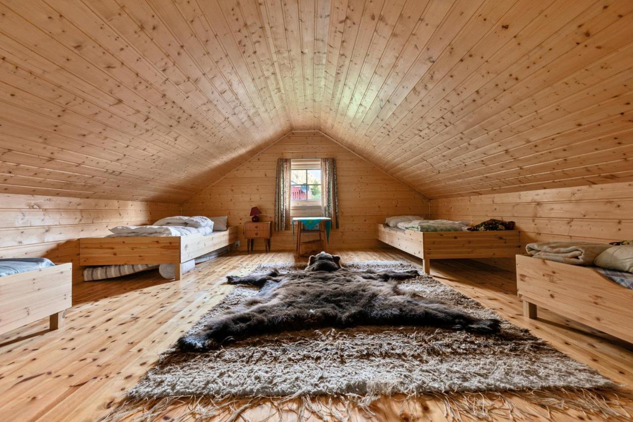 Cabin Alongside The Beautiful Fjaerlandsfjord 외부 사진